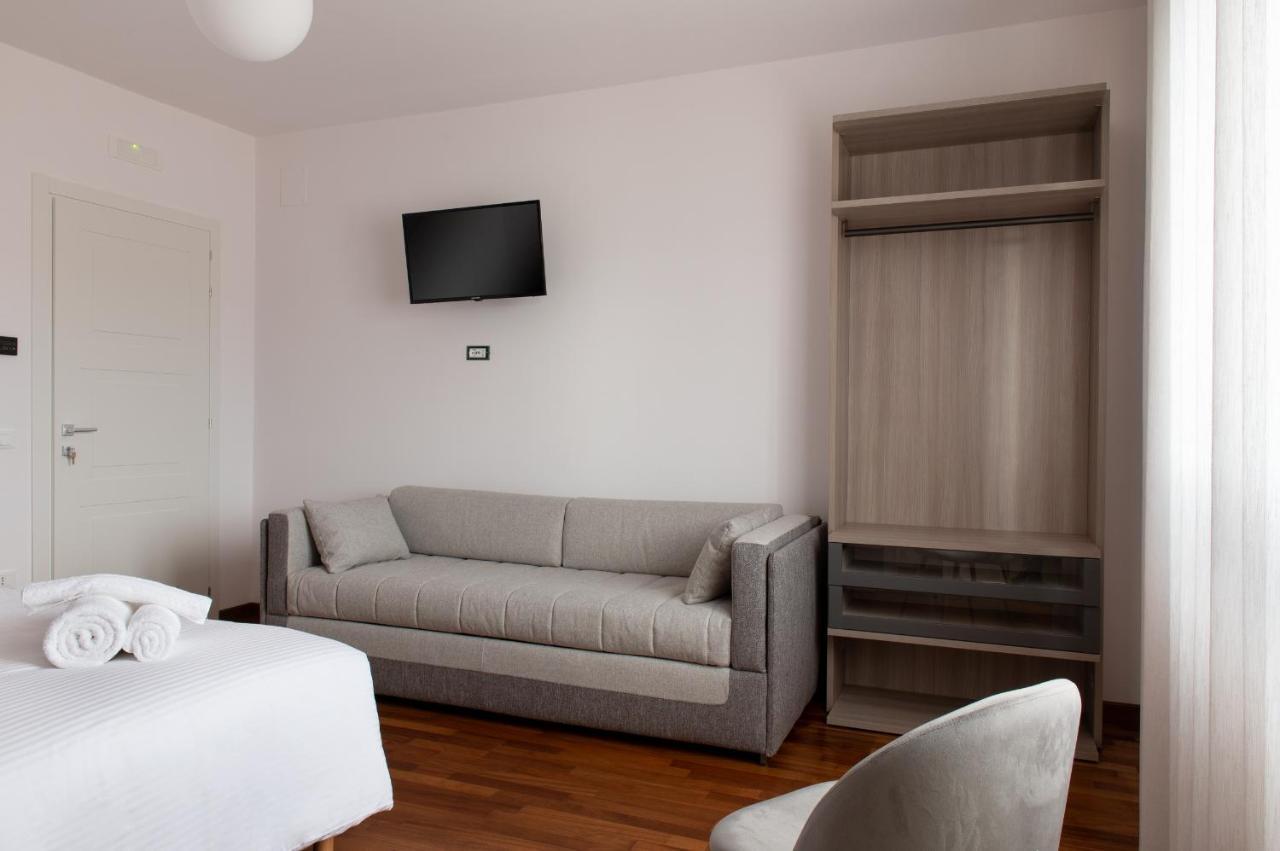 B&B Monna Lisa Rooms Montesano Scalo Екстериор снимка